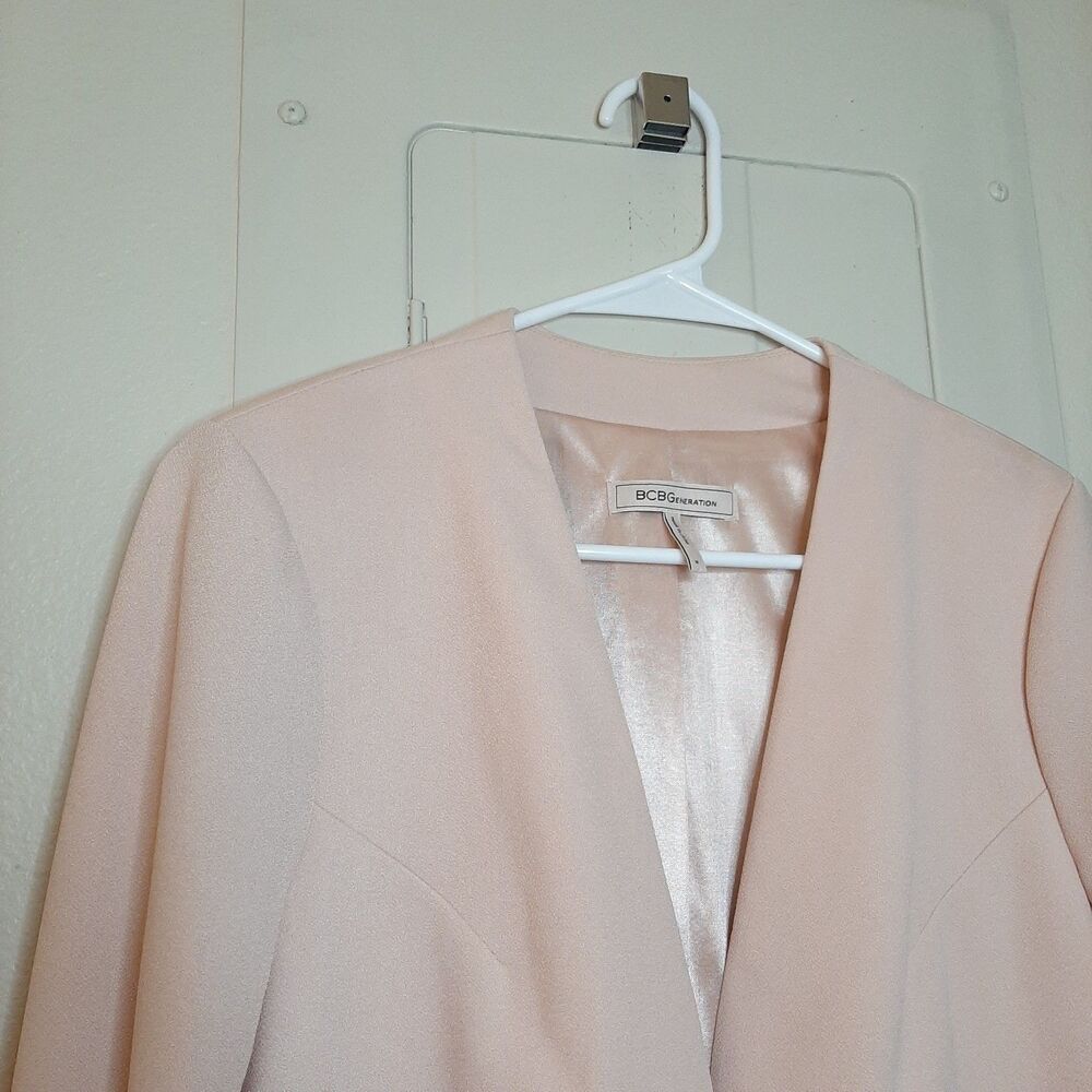 BCBGeneration Blazer Light Pink Women Size M Open Front Long Sleeve Career - Picture 6 of 11